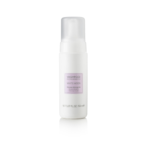 white moon cleansing mousse